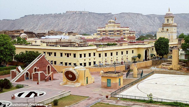 Jantar Mantar Jaipur, Rajasthan (Entry Fee, Timings, and History )