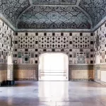 Sheesh Mahal Jaipur, Rajasthan (Entry Fee, Timings, & History)